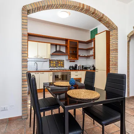 Apartment Domenica 1 *