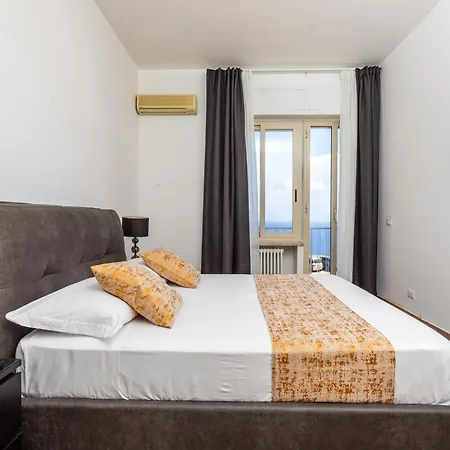 Apartment Domenica 1 *